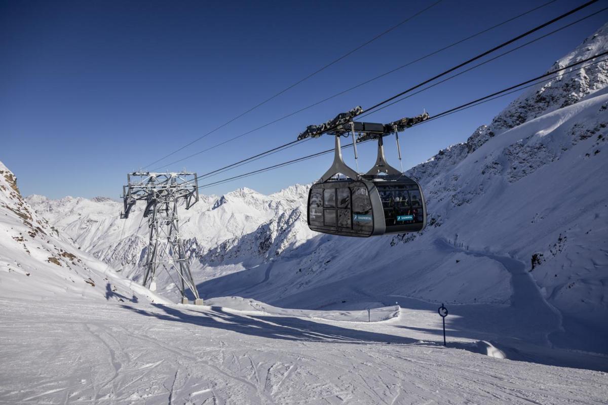 Aktivhotel Feichtner Hof Kaunertal Eksteriør billede